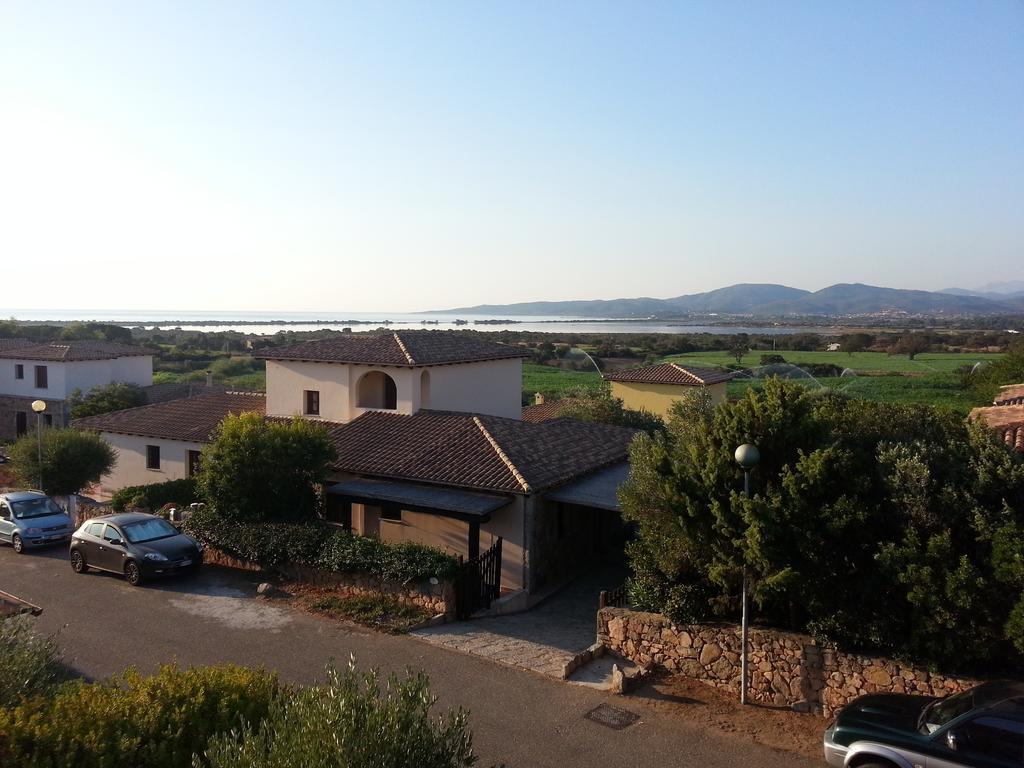 Da Teresa Bed and Breakfast San Teodoro  Exteriör bild